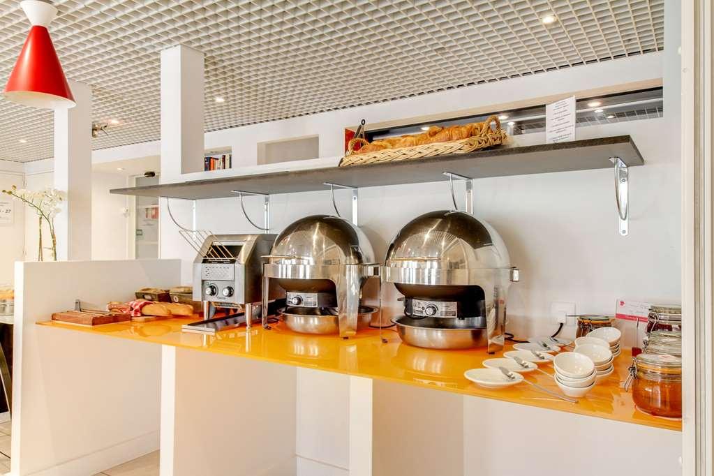 Brit Hotel Porte D'Espagne Perpignan Restaurant photo
